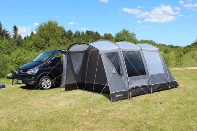 欧tdoor Revolution Cayman Curl XLE F/G (Poled) Low Awning 2023